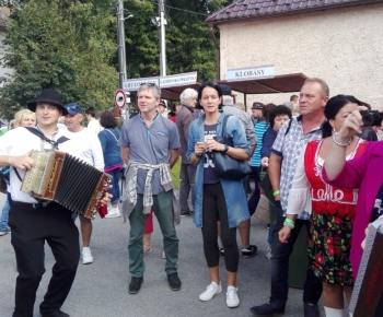 Kysackí harmonikári / Kysackí harmonikári na prehliadke heligonk