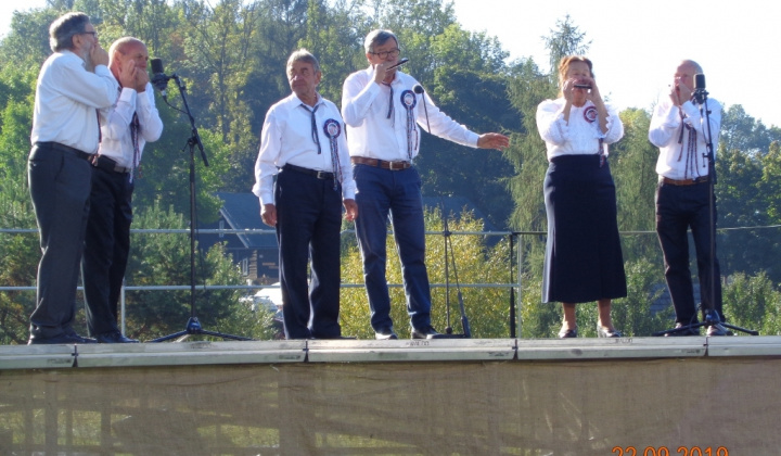 Fotka - Kysackí harmonikári na súťaži Zem spieva 22.9.2019